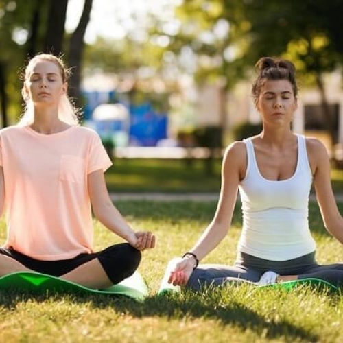 Tập luyện ngoài trời cho phụ nữ sau sinh: nên hay không?