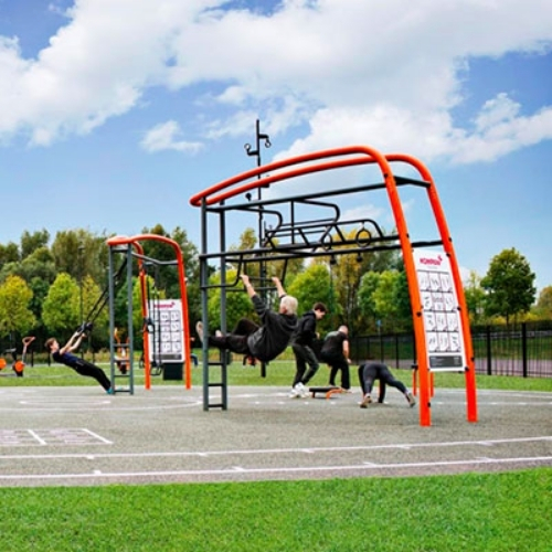 Tập ngoài trời mùa nắng nóng: lưu ý để tránh say nắng, mất nước