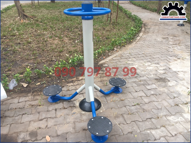 Các loại vật liệu phổ biến trong sản xuất thiết bị tập luyện ngoài trời