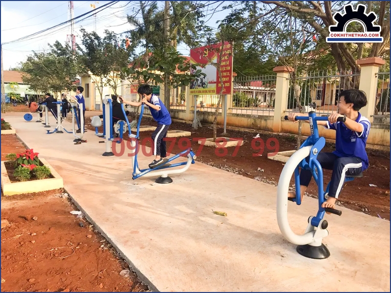 Các mô hình khu vận động phù hợp trong trường học