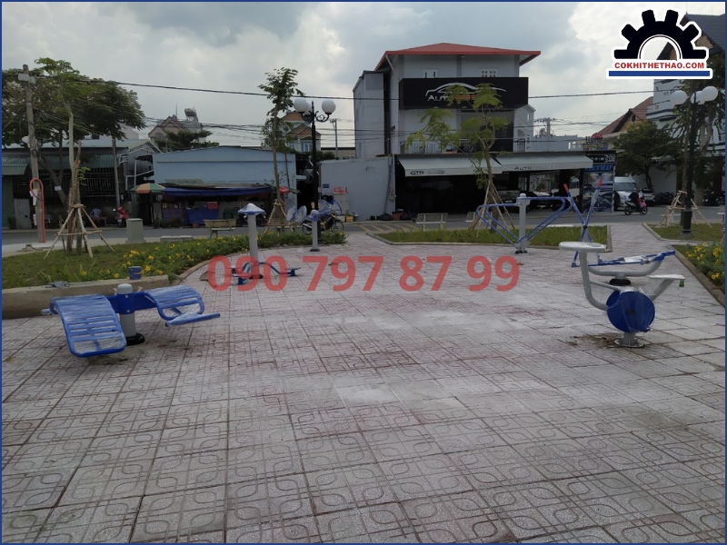 Đánh giá mức độ sử dụng và sự tham gia của người dân
