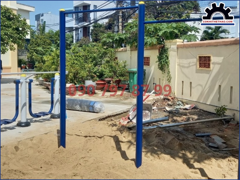 Dấu hiệu xuống cấp của thiết bị trong khu vận động công cộng