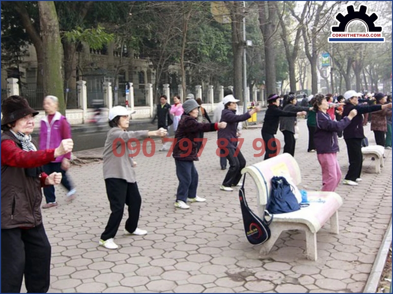 Dưỡng thể sau khi tập để phục hồi và tránh cảm lạnh