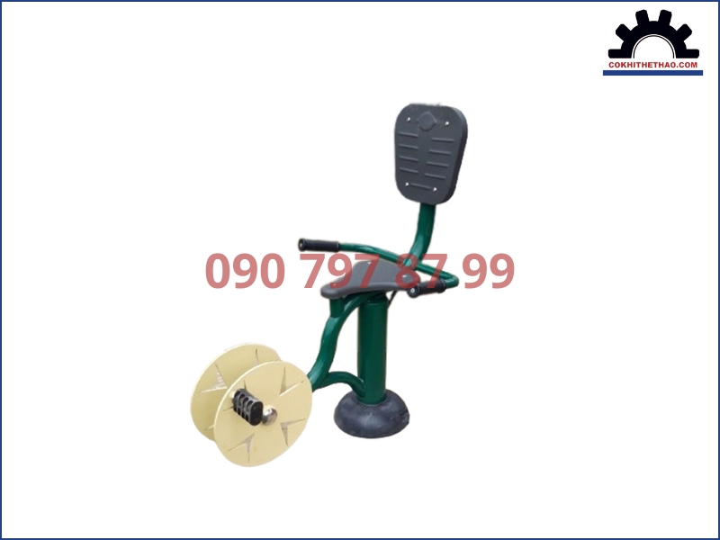 Hướng dẫn tập luyện với máy đạp xe tựa lưng cho người lớn tuổi