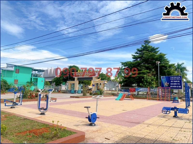 Lợi ích của thiết bị thể dục ngoài trời tại trường học