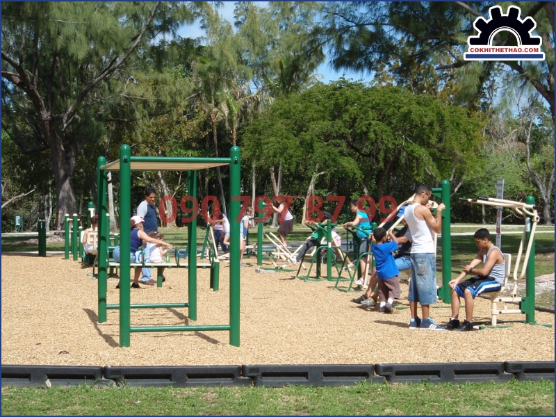 Lợi ích của vận động ngoài trời so với luyện tập trong nhà