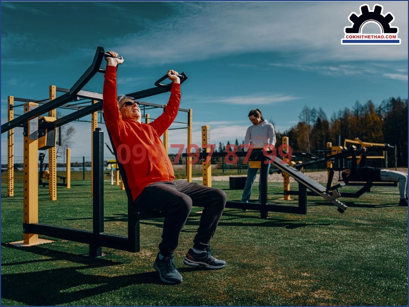 Lưu ý khi tập linh hoạt khớp ngoài trời