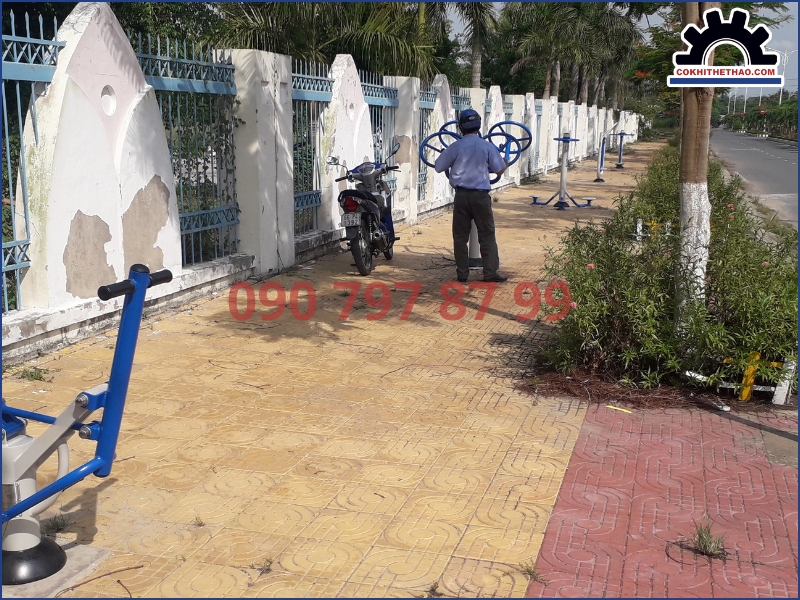Phú Lộc Phát - Giải pháp nâng cao tuổi thọ khu tập luyện ngoài trời